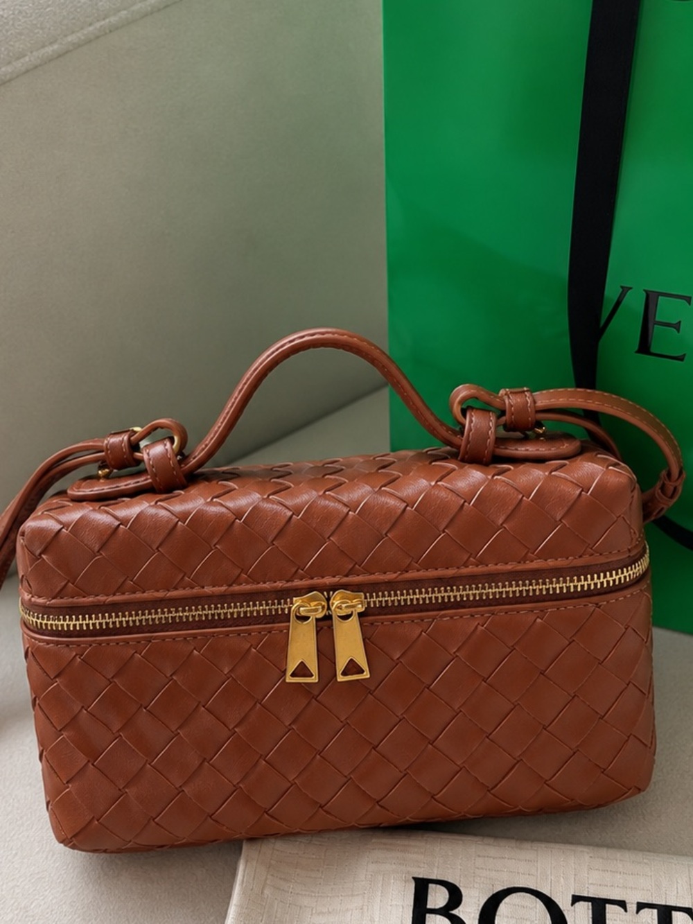 NEW Brown Intrecciato Leather Crossbody Bag